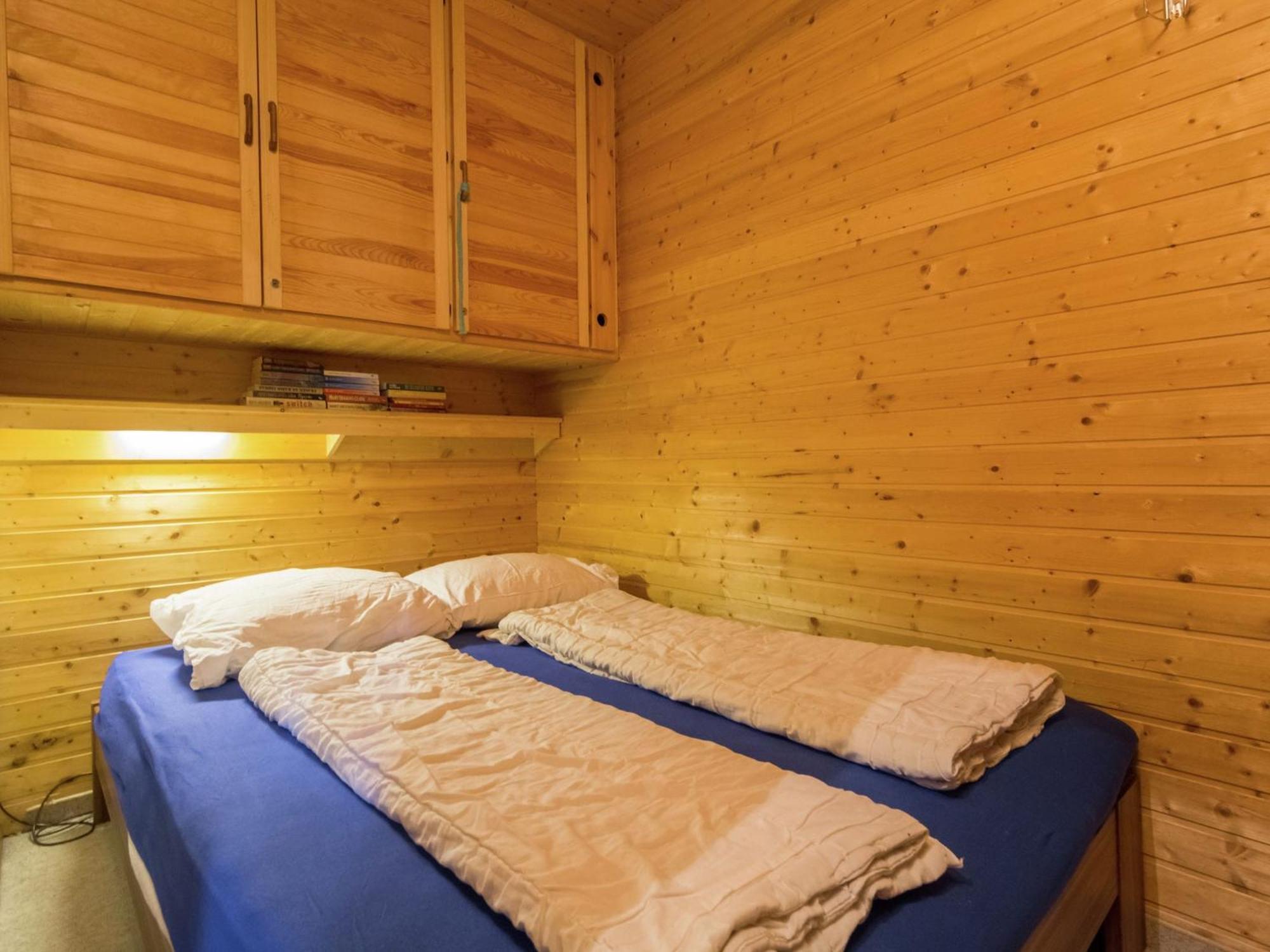 In With Sauna